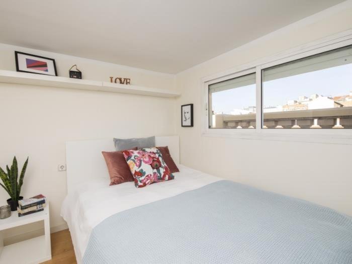Attic Apartment 468 Sagrada Familia Барселона Экстерьер фото